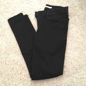 NWOT Levi’s 710 Super Skinny Black Jeans- Size 29